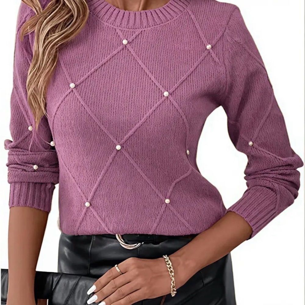 Women's Purple Sweater with Pearl Accents  NEW Large